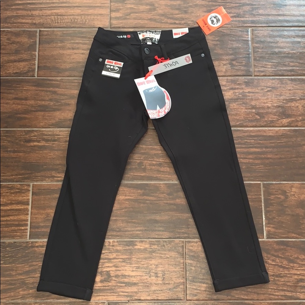 Black stretchy pants NWT